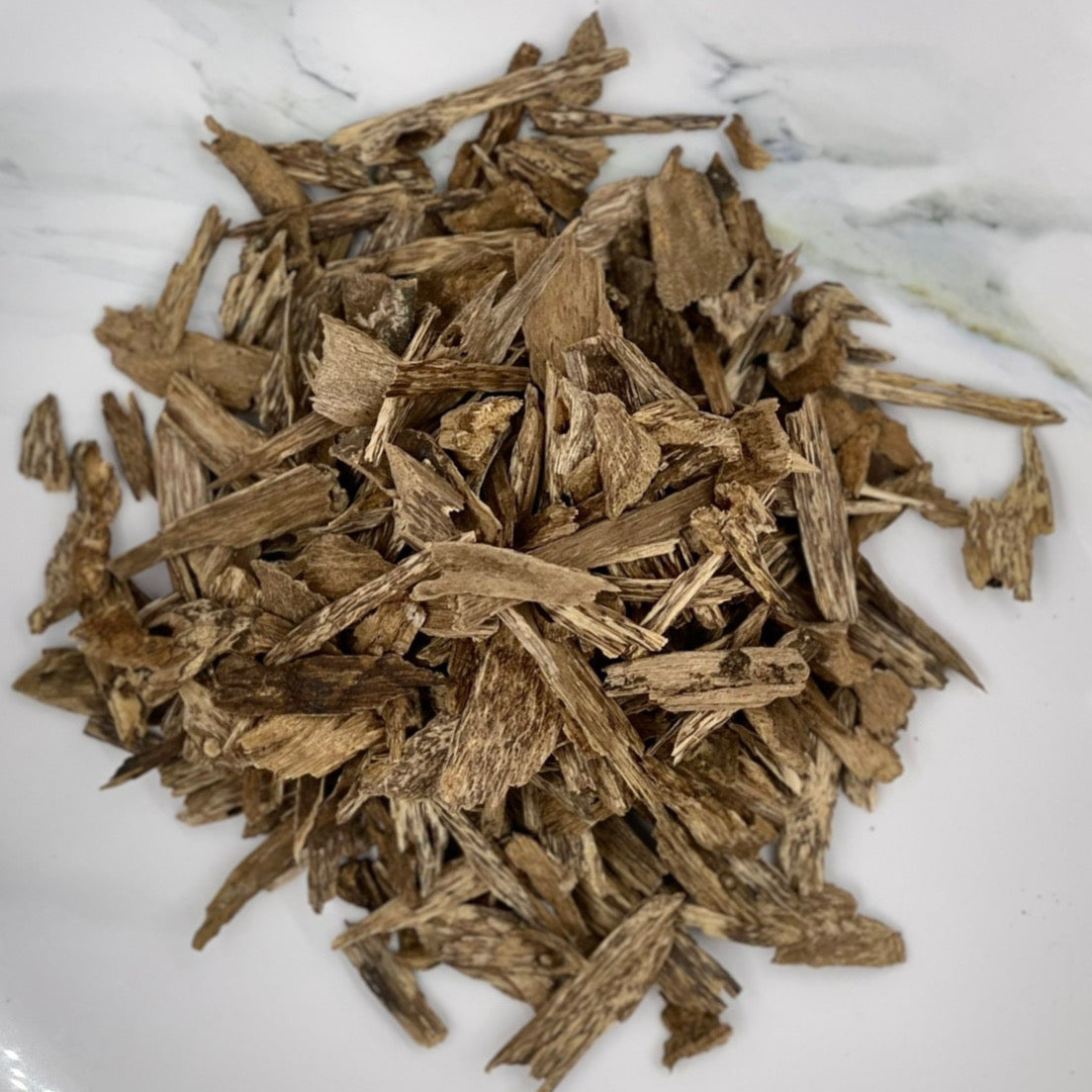 Agarwood SHADHAA ROYAL عود طبيعي مباخر دقة وقشور عود شذا رويال